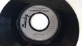 Малка грамофонна плоча, 7 инча, 17.78 см, L,AMOUR DES FEMMESq 1-generique 2-retour de bale, френска , снимка 4