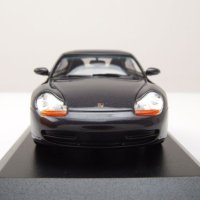 Porsche 911-996 1998 - мащаб 1:43 на Maxichamps моделът е нов в PVC дисплей-кейс, снимка 6 - Колекции - 43034982