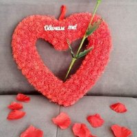 Сърце от вечни рози за Свети Валентин, снимка 2 - Романтични подаръци - 35448872
