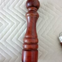 Винтидж дървена мелничка за пипер, снимка 2 - Антикварни и старинни предмети - 33535712