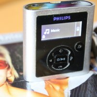 MP3 плейър Philips 4 GB, снимка 2 - MP3 и MP4 плеъри - 28387685