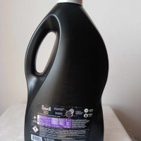 Течен прах за пране PERWOLL 3,96 л. за черно пране ( 66 - 72 пранета), снимка 2 - Перилни препарати и омекотители - 43640743