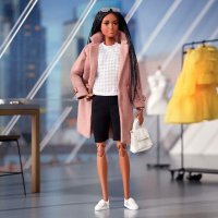 Оригинална колекционерска кукла Барби @Barbiestyle тъмнокожа Mattel, снимка 7 - Кукли - 38965136