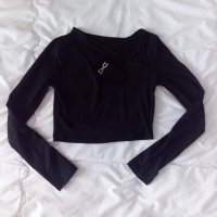 Асиметрична блуза с дълъг ръкав и метален елемент в сребрист цвят - размер M, снимка 6 - Блузи с дълъг ръкав и пуловери - 33270904