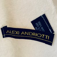 Красив вълнен шал ALEXI ANDRIOTTI,цвят екрю(ванилия), снимка 3 - Шалове - 38838667