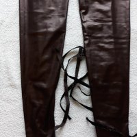 Черен клин кожен , много ефектен, с лента и капси, дълъг , висока талия, много модерен , впечатляващ, снимка 15 - Клинове - 37417649