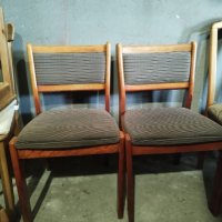 Дървени столове - 2 броя , снимка 1 - Столове - 44041293