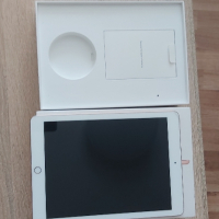 iPad (6th Generation) Wi-Fi, снимка 3 - Таблети - 44858152