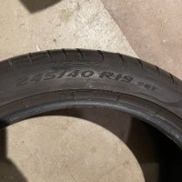 Pirelli P Zero PZ4 Luxury Saloon  (FP,XL,*) 245/40 R19  98Y   DOT (03/21), снимка 2 - Гуми и джанти - 40656155