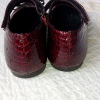 Детски лачени обувки Ballerina №28 / стелка 18см - виненочервени, снимка 3 - Детски обувки - 28972914