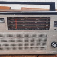 Радио Селена, снимка 1 - Радиокасетофони, транзистори - 44113452