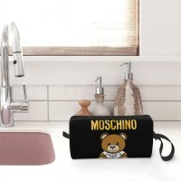козметични чанти Moschino, снимка 3 - Други - 43044167