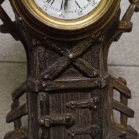 Много стар антикварен каминен часовник ,порцеланов циферблат ,нужна му е профилактика ,сверяването с, снимка 4 - Антикварни и старинни предмети - 36583407