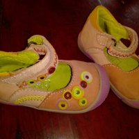 Детски сандали и обувки номер 19, снимка 1 - Детски обувки - 32704850