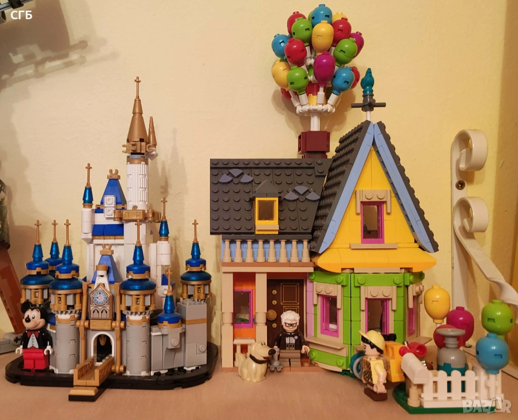 LEGO: Замъкът на Дисни (мини) и Къщата от "В небето", снимка 1