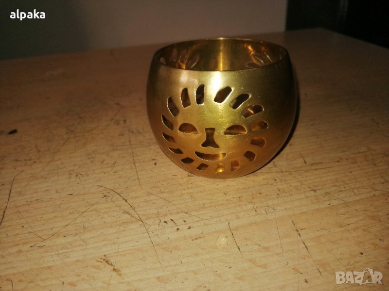 Малка месингова вазичка за скъпоценности и украшения, снимка 1