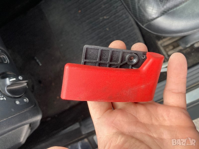 Дръжка за отваряне на преден капак мерцедес ц класа w203, снимка 1