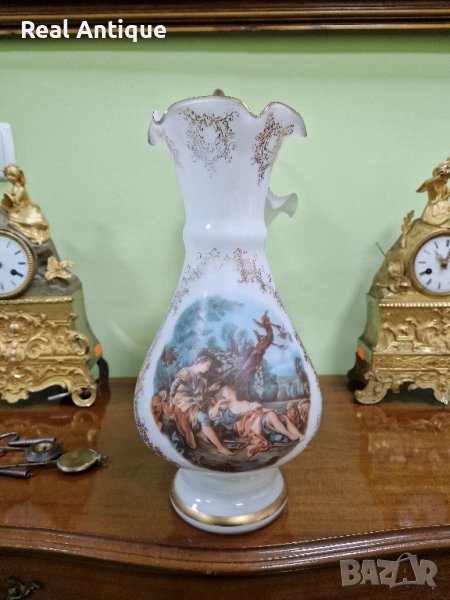Страхотна антикварна колекционерска френска стъклена ваза Опалин , снимка 1