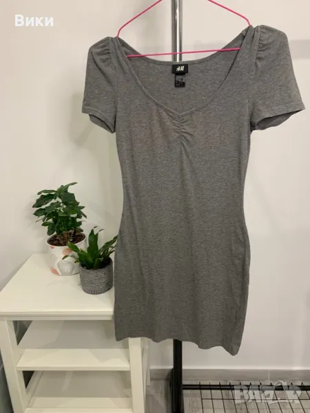 Рокля в размер S/M, снимка 1