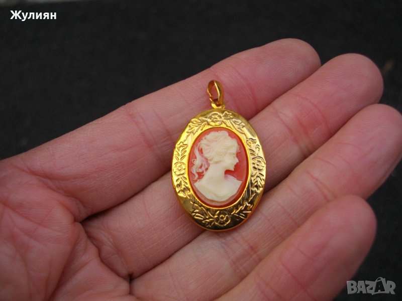 ВИСУЛКА КАМЕЯ КУТИЙКА ЗА СНИМКИ, снимка 1