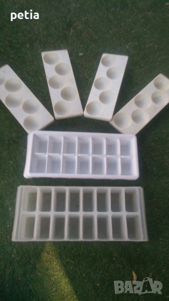 Поставки за яйца и форми за лед за хладилник, снимка 1