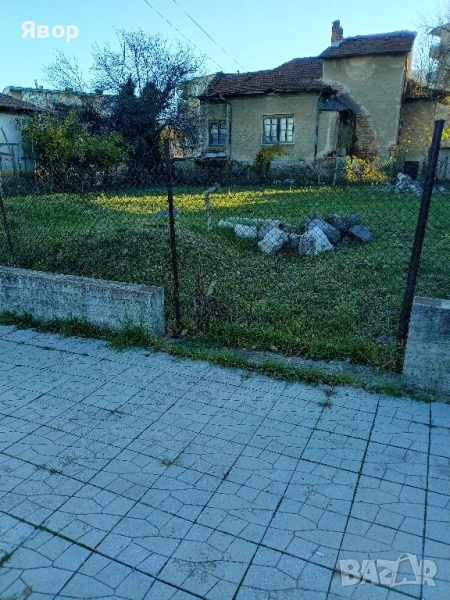 Продавам УПИ гр. Берковица, снимка 1