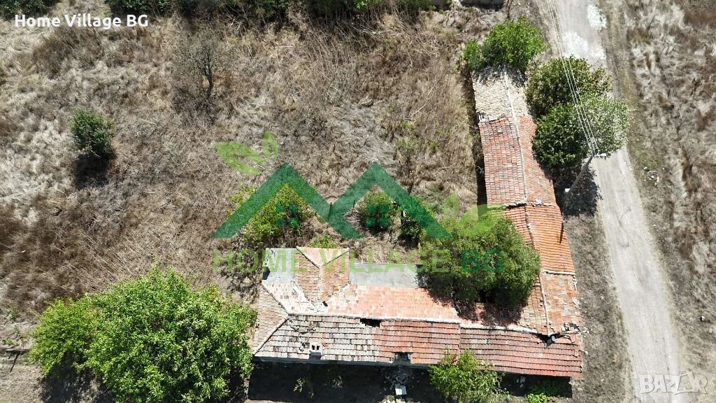 Парцел с постройки за ремонт, с.Падина, обл.Варна, снимка 1