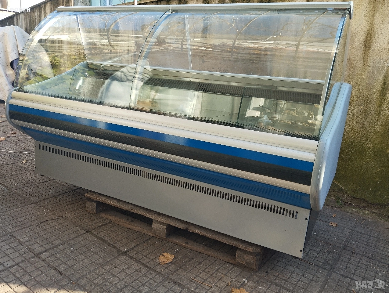 хладилна витрина 200 см., снимка 1