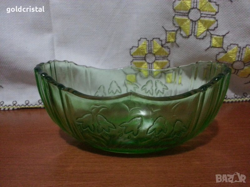 Ретро стъклена купа фруктиера зелено стъкло , снимка 1