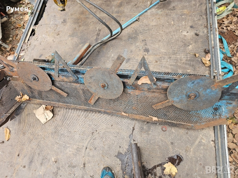 машина за контурна резитба с въртящи ножове, снимка 1