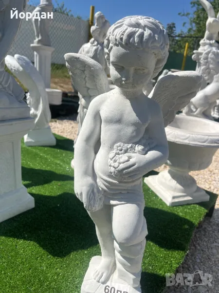 Градинско право ангелче, снимка 1