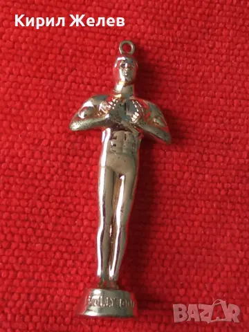 HOLLYWOOD ХОЛИВУД ПОЗЛАТЕНА МЕТАЛНА ФИГУРКА – АРТ ВИСУЛКА СУВЕНИР За КОЛЕКЦИЯ 44139, снимка 13 - Колекции - 46961198