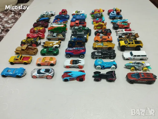 колички хот уилс 64 броя, снимка 6 - Коли, камиони, мотори, писти - 48707324