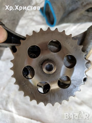 маслена помпа голф 4, снимка 3 - Части - 28601146