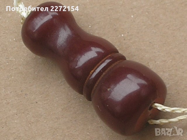 Червена кехлибарена броеница 33 зърна, снимка 3 - Антикварни и старинни предмети - 28420276