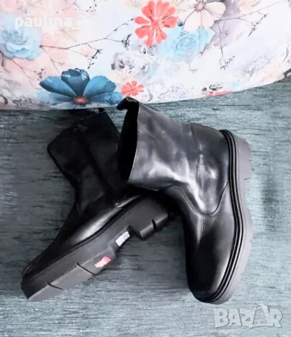 Естествена кожа / Два чифта / Маркови боти "Tamaris" "Pace" crafted shoes / N 39 , снимка 12 - Дамски боти - 43877113