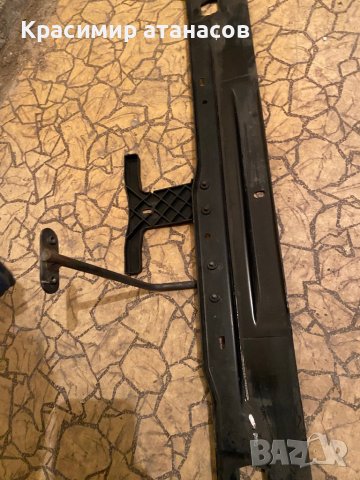 Маска горна част за Мерцедес ц-класа w204.2007-2011, снимка 2 - Части - 38551489