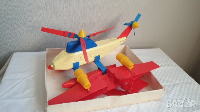 Детски пластмасов соц.самолет за сглобяване с трансформация, снимка 2 - Колекции - 43078446