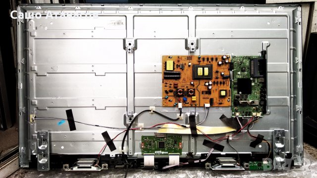 TELEFUNKEN 43UB8200 със счупена матрица ,17IPS72 ,17MB130P ,6870C-0552A ,VES430QNDL-2D-U11 ,17WFM07, снимка 4 - Части и Платки - 28948692