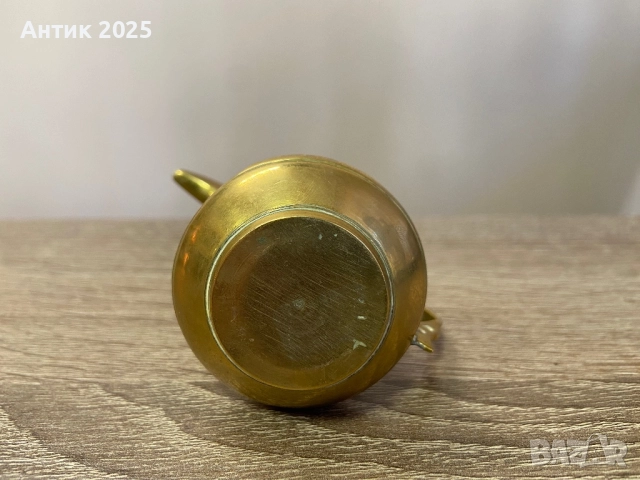 Винтидж месингов арабски кафеник (далла), декоративен, ~12 см, снимка 4 - Антикварни и старинни предмети - 52839019