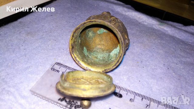 СТАРО БРОНЗОВО ТИБЕТСКО МИНИ - КОТЛЕ ОРНАМЕНТИРАНО КОЛЕКЦИОНЕРСКО РЯДКО РЪЧВА ИЗРАБОТКА 34163, снимка 8 - Колекции - 38904302