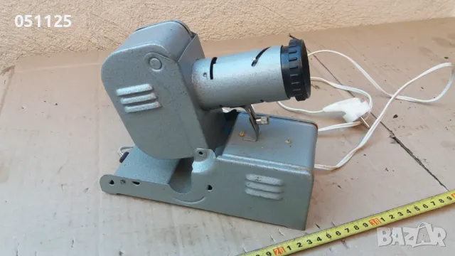 стар отличен прожекционен апарат , снимка 4 - Антикварни и старинни предмети - 47906808