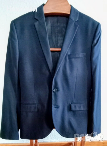 Мъжки костюм 100% студена вълна + подарък