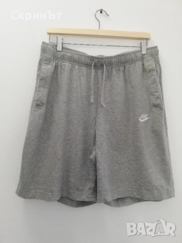 Nike L, Отлично състояние! , снимка 2 - Къси панталони - 51368049