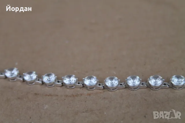 Дамска гривна с камъни ''Swarovski'', снимка 11 - Гривни - 48252363