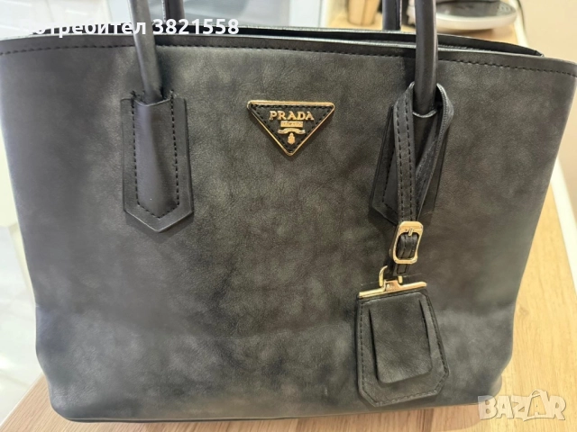 Оригинална дамска чанта PRADA