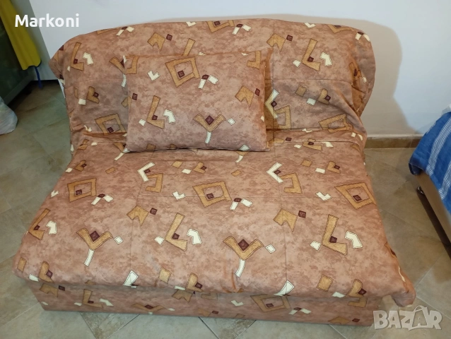 Продавам разтегателен диван , снимка 2 - Спални и легла - 53188002