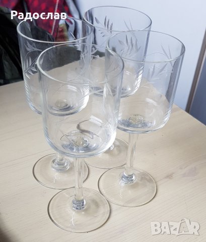 4 чаши лукс с високо столче 100 мл с гравюра запазени, снимка 5 - Чаши - 36618093