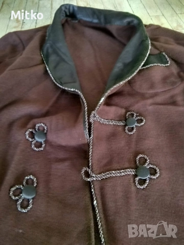 Мъжко кабинетно горнище/къс халат/пижама 1977 г, снимка 4 - Други - 52215116