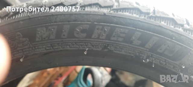 Зимни гуми Мишелин 235/45/19, снимка 6 - Гуми и джанти - 43140549